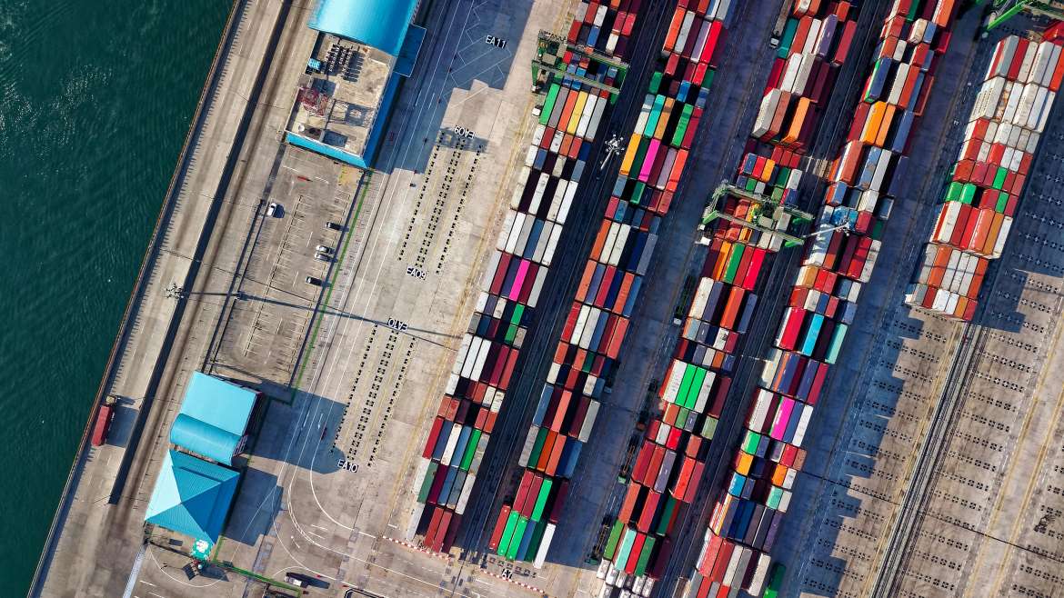 Cargo Tracking